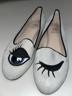 RARA AVIS Light Gray Suede Eye Embroidered Flats